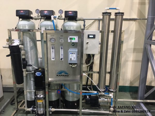 Hệ thống máy lọc nước điện trở suất cao HR1 700